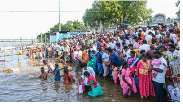 திருச்சியில் ஆடிப்பெருக்கு விழா:  ஆறுகளில் தண்ணீர் பெருக்கெடுத்ததால் மக்கள் உற்சாகம
