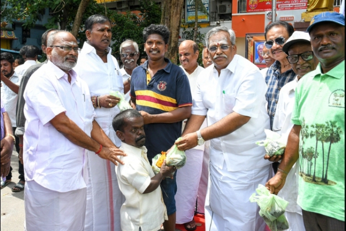கவிஞர் புதுவைச்சிவம் அவர்கள் நினைவு நாளில் பனை விதை வழங்குதல்