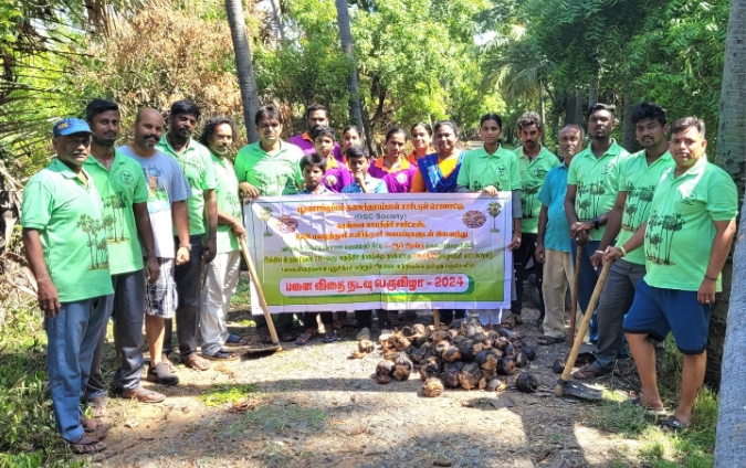 பாகூர் குடியிருப்பு பாளையம் வாய்க்காயில் ஊர் பஞ்சாயத்து நிர்வாகிகள் ஏற்பாட்டில் நடைபெற்றது.