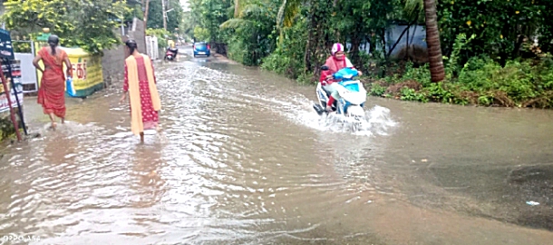 குமரியில் பலத்த மழை இயல்பு வாழ்க்கை பாதிப்பு!