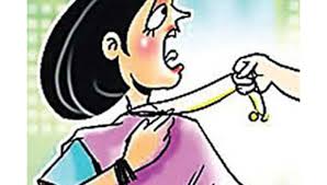 நெல்லை அருகே ஓடும் பஸ்ஸில் மூதாட்டியிடம் நான்கு பவுன் நகை அபேஸ் மர்ம நபர்களுக்கு போலீசார் வலை