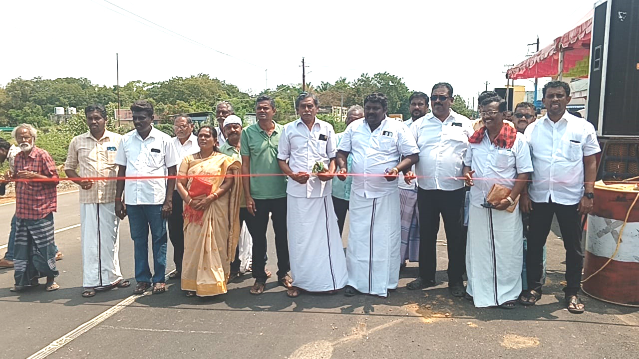 முதலமைச்சர் மு க ஸ்டாலின் அவர்கள் சேரன்மகாதேவி ரயில்வே மேம்பாலத்தினை காணொளி காட்சி வாயிலாக திறந்து வைத்தார்.
